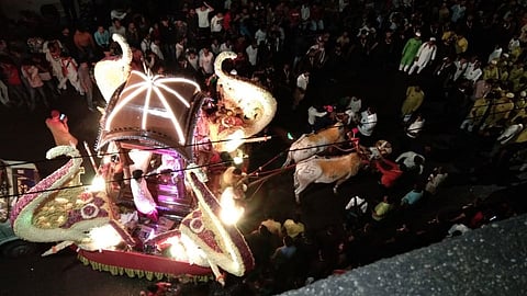 issue in Bhau rangari ganpati immersion rally