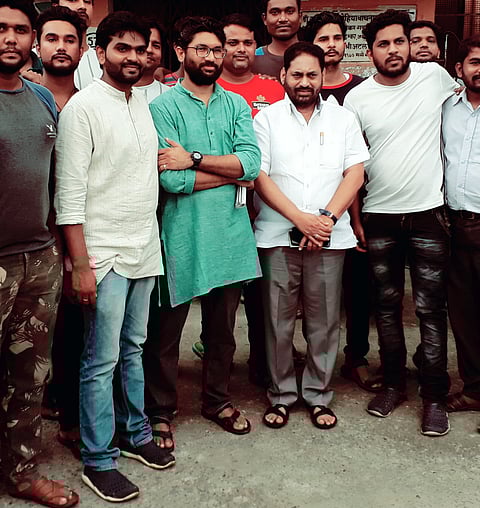 कुंभमेळ्यात जाण्यापेक्षा, विद्यापीठात शिकण्यासाठी जा