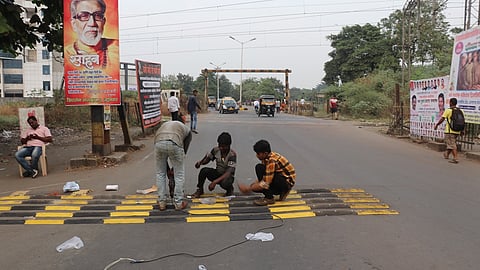 मुंबईतील ‘या’ ठिकाणचं रेल्वे क्रॉसिंग ठरतंय धोक्याचं!