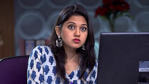 केतकी चितळेची नवबौद्धांसंदर्भात वादग्रस्ट फेसबुक पोस्ट; मुंबईत गुन्हा दाखल