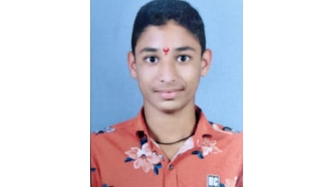 one boy drowned and died today in kolhapur shingnapur