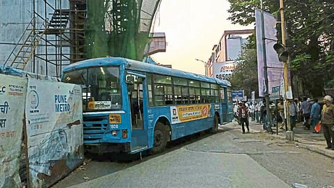 पुणे : माझ्या मुलीची चूक काय? आईचा आर्त सवाल