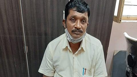 belgaum Bill collector who taking bribe