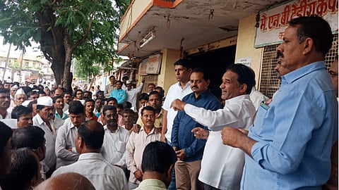 MarathaKrantiMorcha Latur market closed today