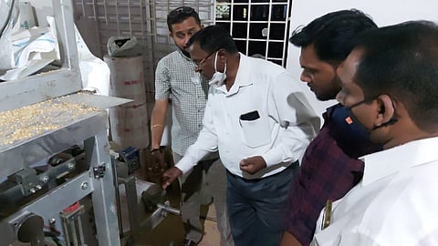 godown seal in ratnagiri provide cheap grain to pregnant women and child in ratnagiri