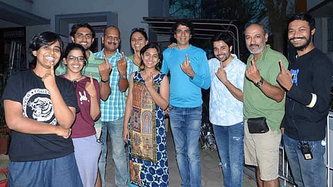 Manache Shloka marathi film team voted in pune