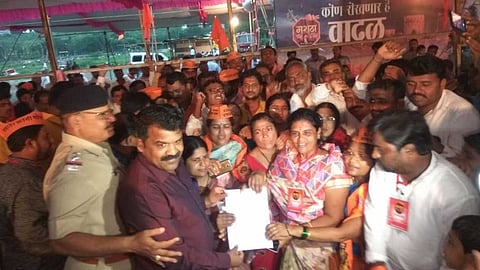 MarathaKrantiMorcha parali maratha agitation has adjourned till 30th November