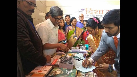 विवाह मंडपात रद्दी, तुळशी, अवयवदानाचा स्टॉल