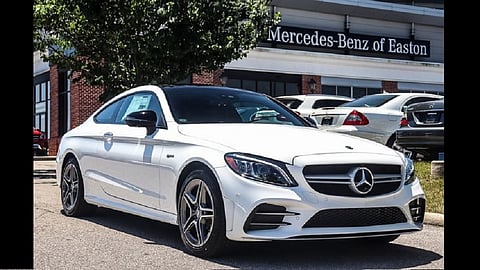 मंदीतही मर्सिडीजचा धंदा तेजीत..