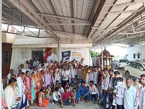 महाजनांच्या बालेकिल्यात भाजपला सुरूंग; भाजपचे कार्यकर्ते राष्ट्रवादीत !