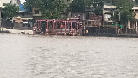 the level of "Krishna" increased by 10 feet