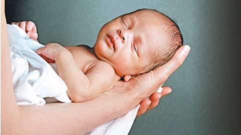 new Born Baby in akola.jpg