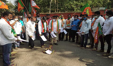 bjp president rahul chikode criticized for government kolhapur
