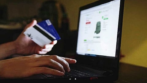 rupees 30 lakh fraud with konkan businessman in ratnagiri dabhol