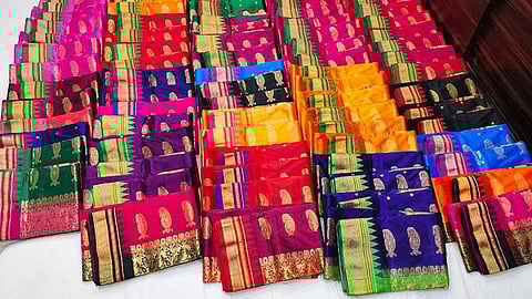 paithani yeola.jpg