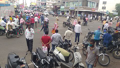 वडूज पाेलिस सतर्क; एक दाेन नव्हे तब्बल 66 जणांवर कारवाई