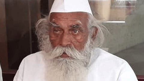 B R Sangappagol warns Karnataka government for declaration of Chikkodi district