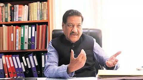 नरेंद्र माेदींना कोरोना, चीनप्रश्न हाताळता आला नाही : पृथ्वीराज चव्हाण