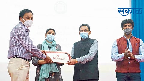 रेल्वेचा पुणे विभाग देशात आघाडीवर; १७ कर्मचाऱ्यांचा गौरव