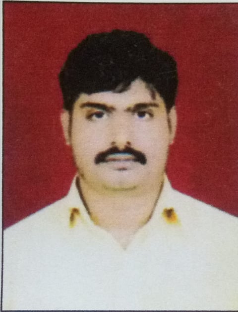 राठोड गुरुजी करतात ऑनलाईन शिक्षणासाठी गुगल मिटचा अध्यापनात वापर