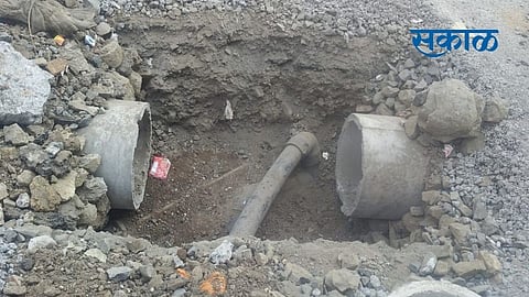 Aqueduct from the chamber of sewage line in Nagpur