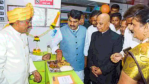 shiv bhojan thali started in kolhapur