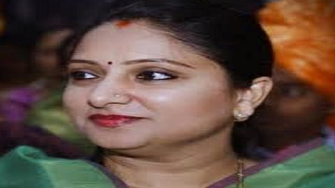 Shaumika Mahadik Former President of Zilla Parishad Tweet political platform discussed