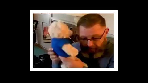 father hears dead son heartbeats in a teddy bear video viral