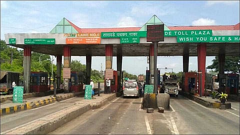 सातारा : टोल कर्मचाऱ्याचे अपहरण; ट्रॅव्हल्स चालकासह दोघांवर गुन्हा