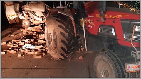 Five people killed In accident