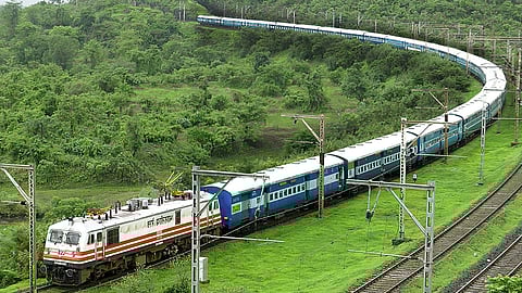 Chhindwara-Howrah Kisan Rail ran with Vegetables