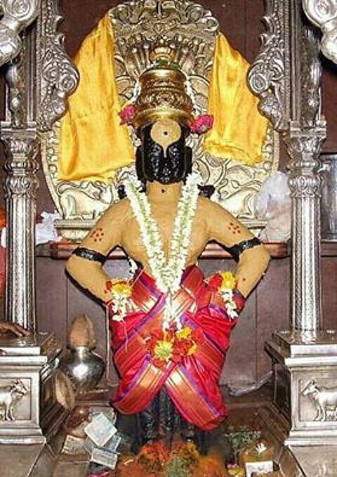 The financial blow of lockdown also hit God Vitthal