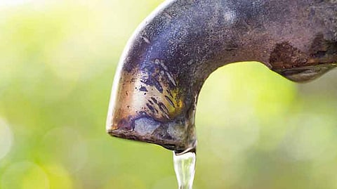 Women suffering due to Low pressure water supply in Hirawadi area nashik News