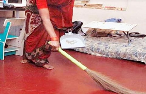 A mountain of difficulties facing domestic workers