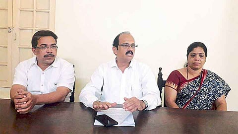 झाराप - दोडामार्ग दरम्यान वैद्यकीय महाविद्यालय व्हावे