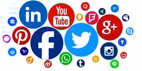 The contestants in "Online" panicked