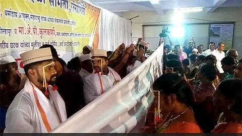 रत्नागिरीत सामुदायिक विवाहातून एकतेचा संदेश