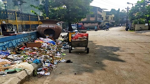 वसई विरारमध्ये अस्वच्छतेचे साम्राज्य; कचरा वर्गीकरणावर पालिकेचे दुर्लक्ष