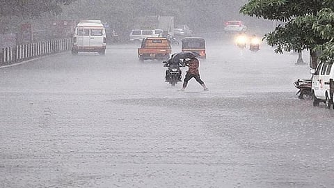मुंबईत पुन्हा मुसळधार पावसाचा अंदाज; ठाणे, पालघर, रायगड या जिल्ह्यातही जोर वाढणार