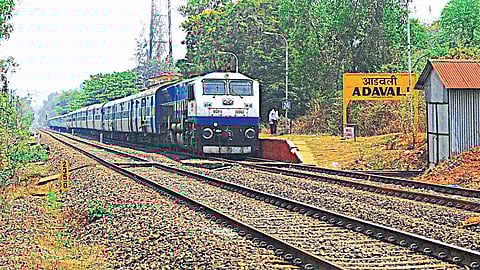 Use App To Get Railway General Ticket Sangli Marathi News