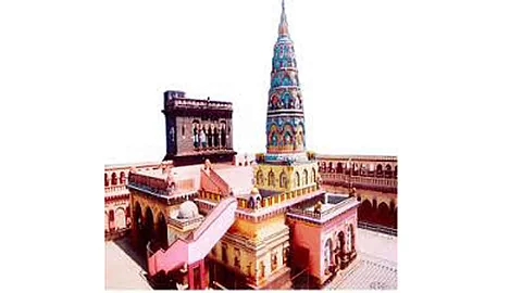 चिंचली मायाक्कादेवी यात्रेस प्रारंभ