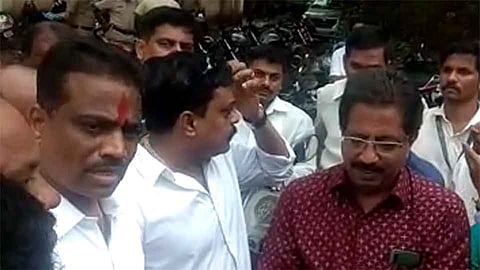 Vidhan Sabha 2019 : भाजपच्या नितेश राणेंविरोधात शिवसेनेने दिला उमेदवार