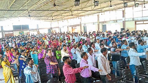 एमआयडीसीसाठी इंचभर जमीन न देण्याचा वाटद ग्रामस्थांचा निर्धार