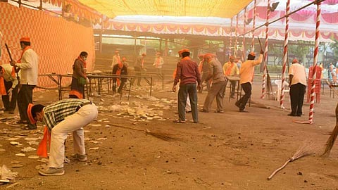 मोरया गोसावी मंदिर परिसरातून टनभर कचरा जमा