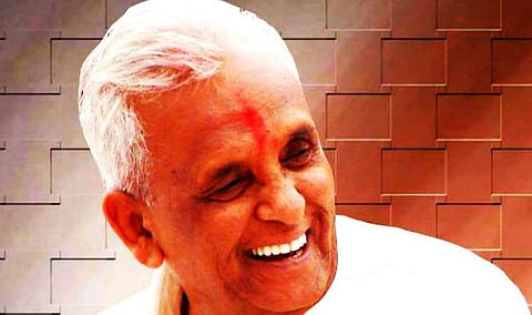 Honor of senior leader Ganpatrao Deshmukh