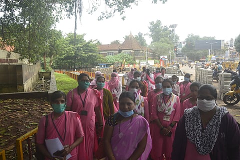 In Belgaum Asha workers started a work stoppage agitation for demands