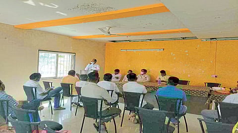 बहुजनांनो! आरक्षण टिकवण्यास एकत्र या : बापूसाहेब भुजबळ