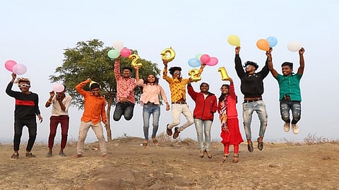 Citizens in Aurangabad district have celebrated the celebration of Thirty First at home with restraint due to night curfew 22.jpg