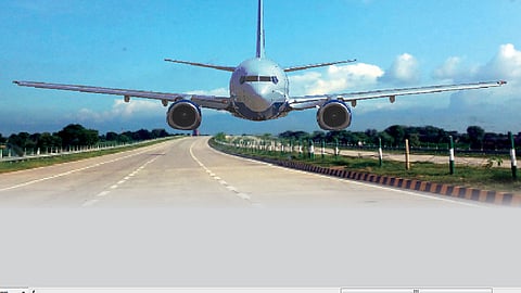 ‘द्रुतगती’वरही उतरणार विमान?