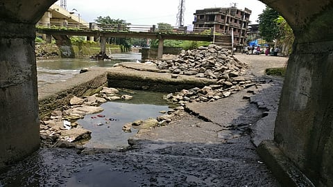 बदलापूर ः भुयारी मार्गाची झालेली दुरवस्था.